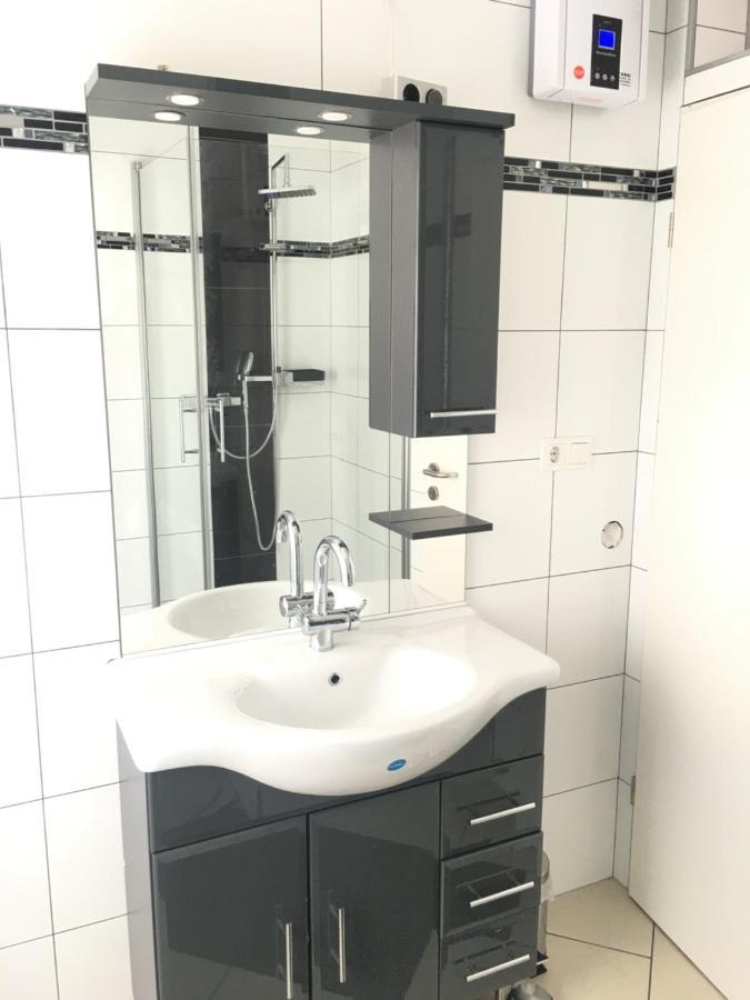 Ferienwohnungen Honberg ツットリンゲン エクステリア 写真